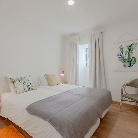 Bright & Spacious With Orange Tree Patio, By Timecooler Lisboa Eksteriør billede