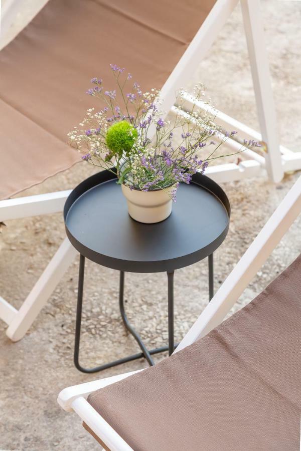 Bright & Spacious With Orange Tree Patio, By Timecooler Lisboa Eksteriør billede